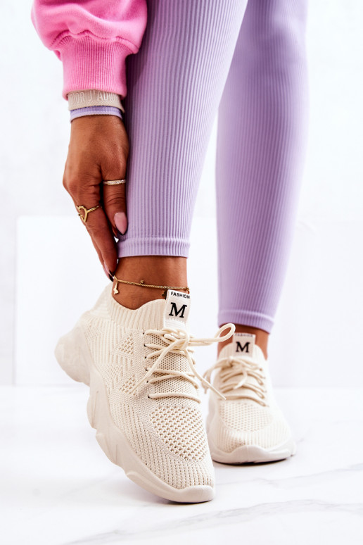 Zapatillas modelo zapatos en material...