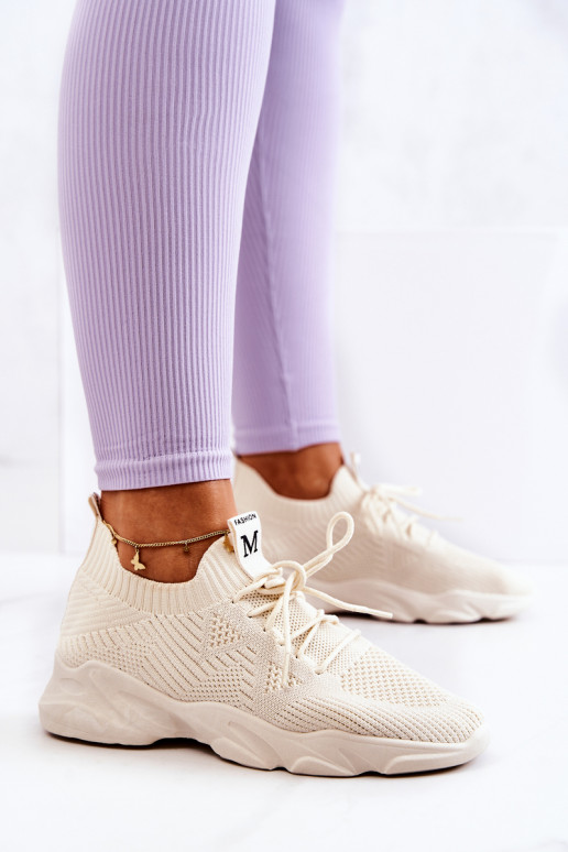 Zapatillas modelo zapatos en material color marfil Nolene