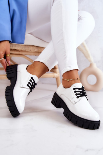 Zapatos de moda con efecto lacado La.Fi color blanco Hallie 2