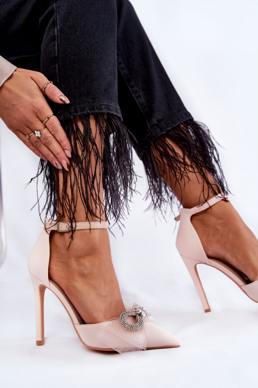 Estilo elegante Zapatos con tacones finos con cintas beige Hettie