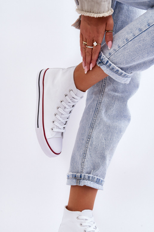 Deportivas modelo clásico en color blanco Remos