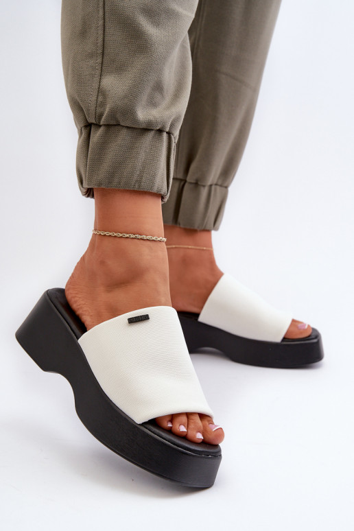 Pantuflas de mujer Big Star color blanco