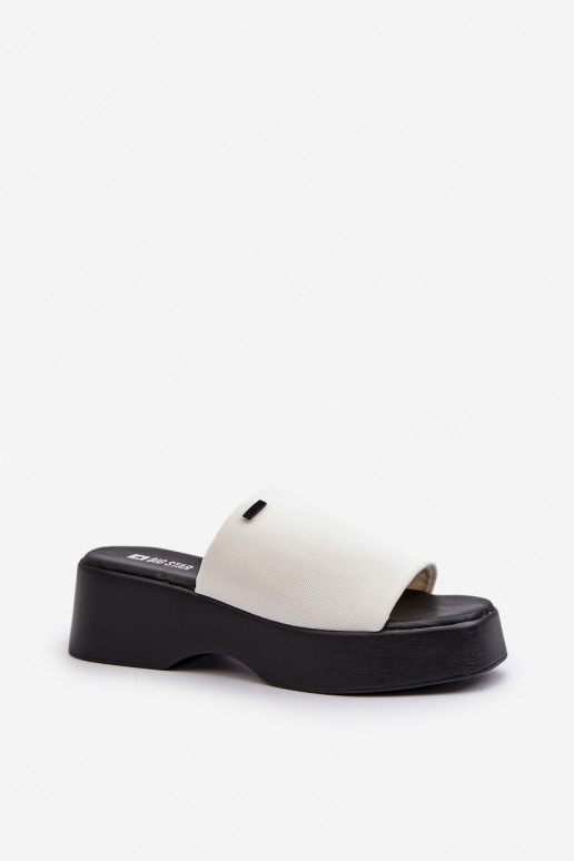 Pantuflas de mujer Big Star color blanco