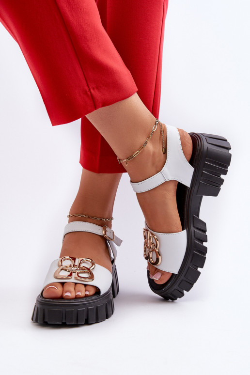 Sandalias de mujer color blanco con detalles dorados Vinceza