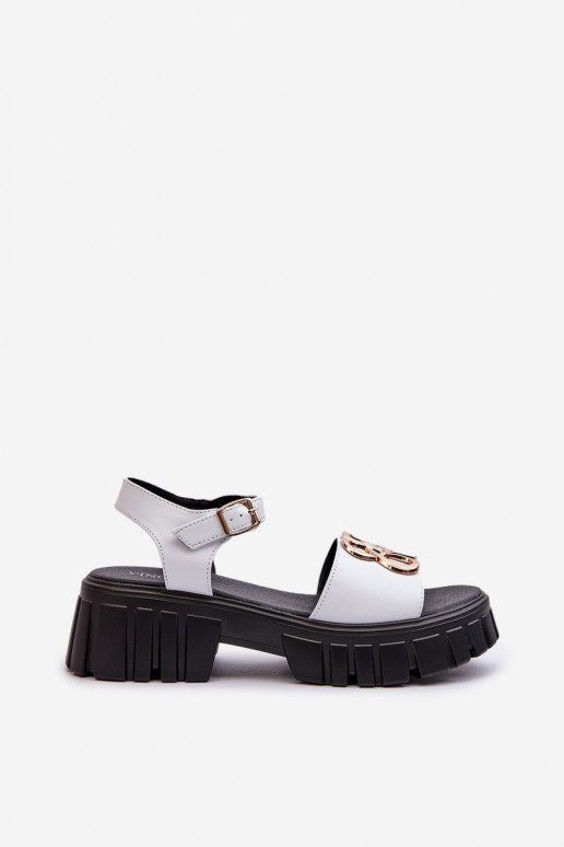 Sandalias de mujer color blanco con detalles dorados Vinceza