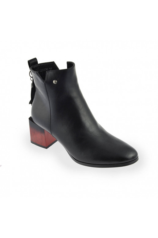 Botas con tacón grueso, color negro Potocki