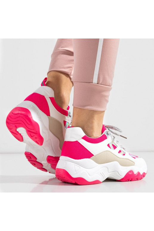 Zapatillas modelo zapatos en varios...