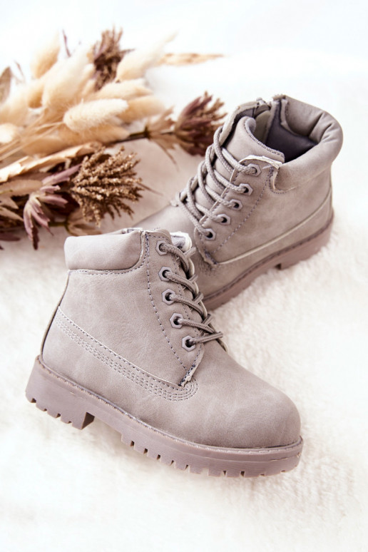 Botas infantiles con cordones en... Botas infantiles con cordones en...