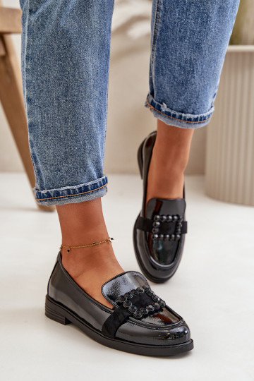 Mocasines lacados Femenino con adornos de color negro Vinceza 58389