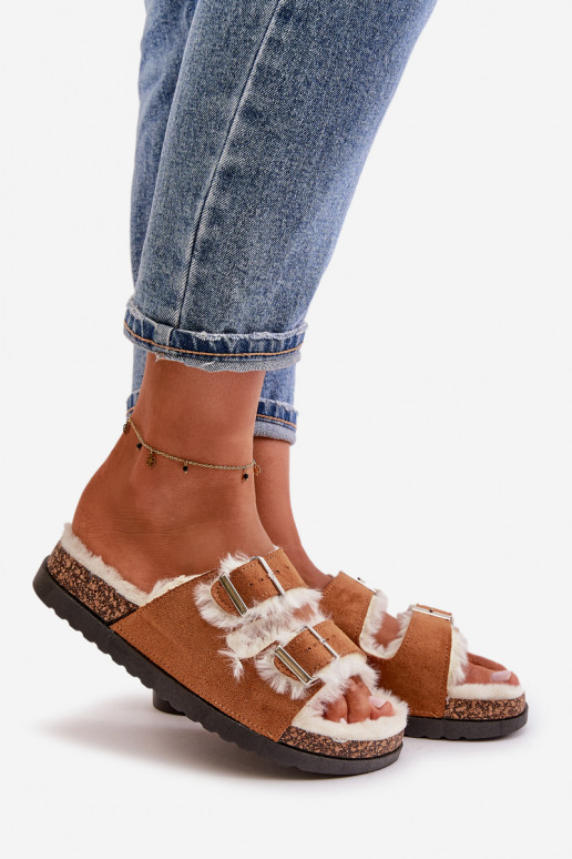 Femenino Zapatillas Zapatillas con hebillas y un abrigo de piel color marrón Ezilena