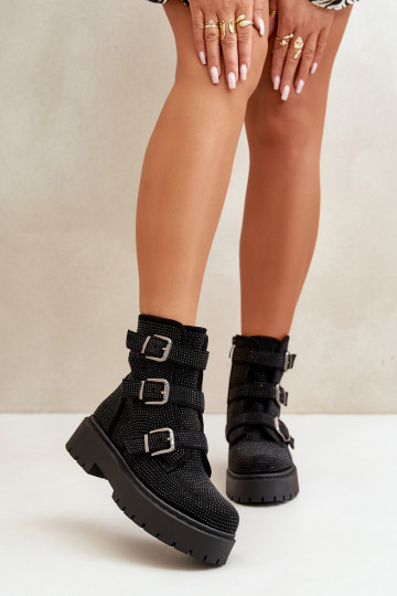 calentamiento Botas de mujer Con decoración de color negro Ciascia
