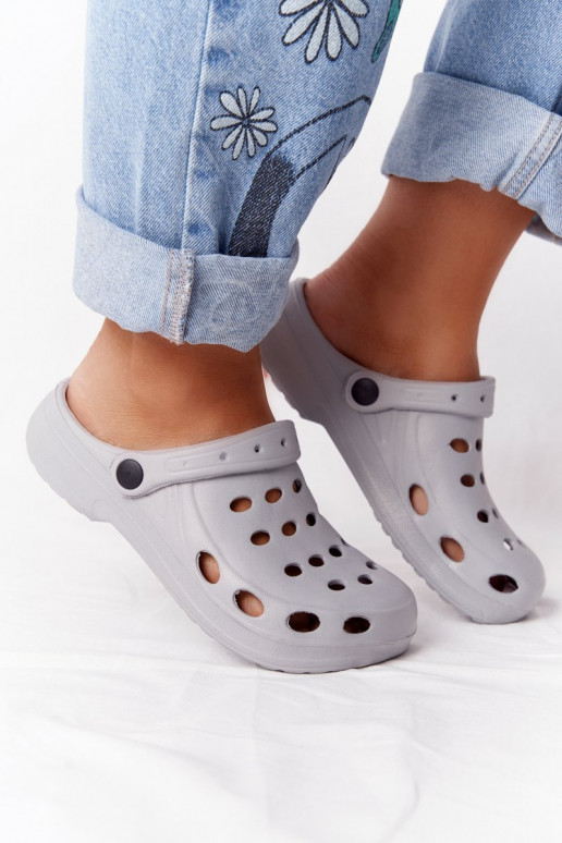 Pantuflas color gris EVA