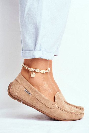 Mocasines de mujer beige confeccionados en ante Morreno 2