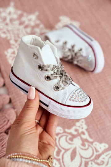 Zapatos de ocio para niños con ojales brillantes en color blanco Smile