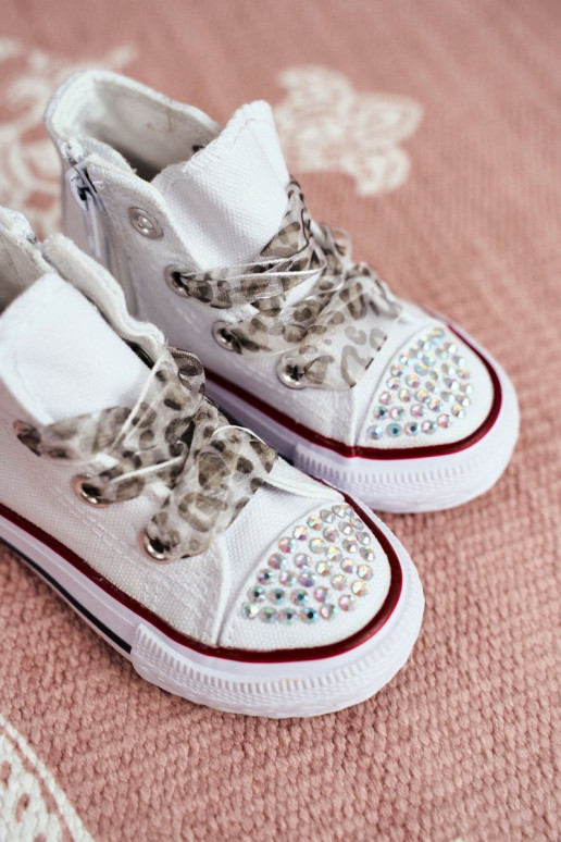 Zapatos de ocio para niños con ojales brillantes en color blanco Smile