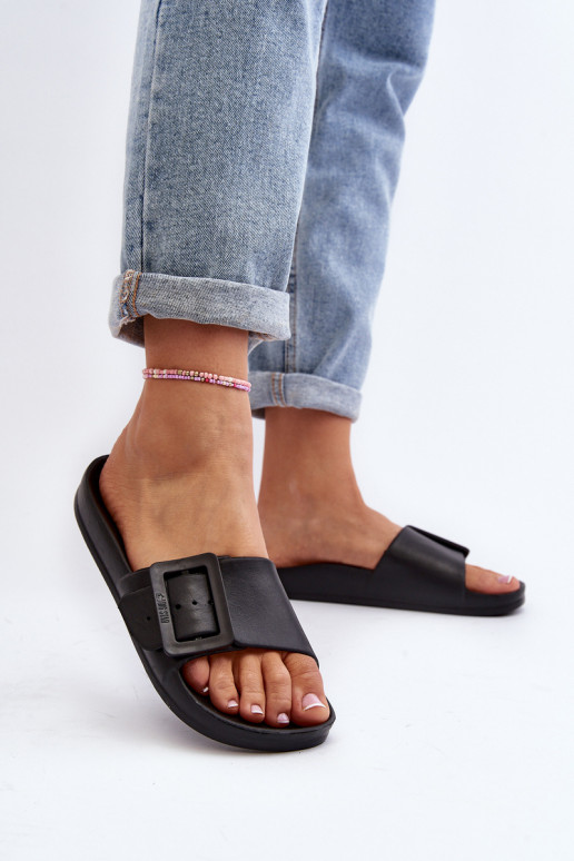 Zapatillas de casa para mujer Big Star con hebillas color negro FF274A389