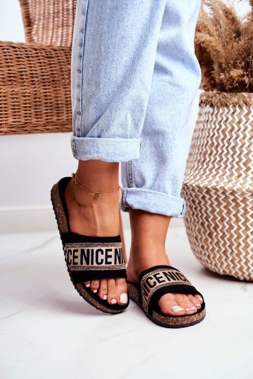 Pantuflas con ojales brillantes Negro y dorado Be Nice