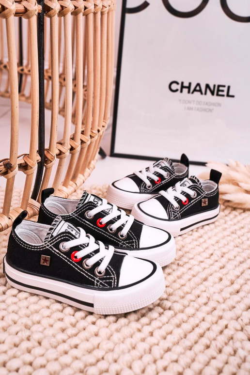 Deportivas infantiles de suela plana modelo clásico BIG STAR HH374194 color negro Deportivas infantiles de suela plana modelo clásico BIG STAR HH374194 color negro