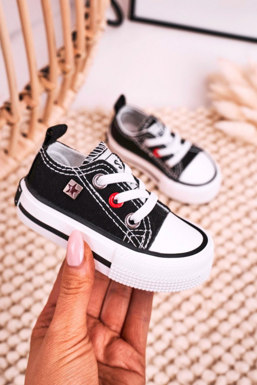 Deportivas infantiles de suela plana modelo clásico BIG STAR HH374194 color negro Deportivas infantiles de suela plana modelo clásico BIG STAR HH374194 color negro