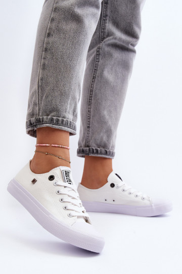 Deportivas modelo clásico suela plana BIG STAR AA274010 color blanco