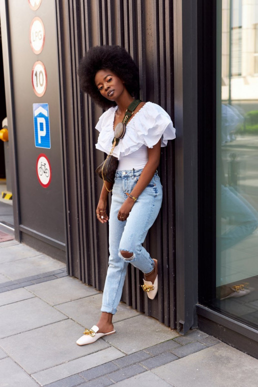 Sandalias beis con cadena de Call On Me Sandalias beis con cadena de Call On Me