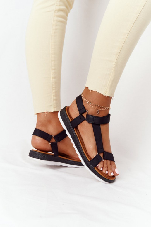 Sandalias de mujer con suela de goma en color negro Stranger