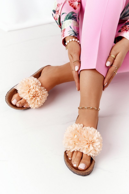 Pantuflas Flowerbomb beige