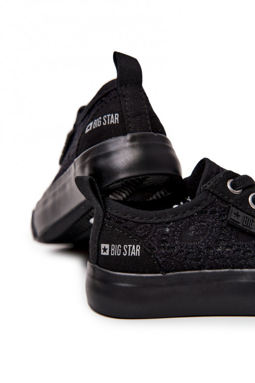 Zapatos de ocio con elementos calados Big Star JJ374133 color negro.