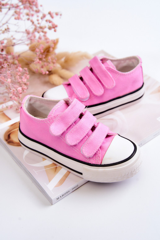 Zapatos casual infantil con cierres adhesivos en color rosa Bernie