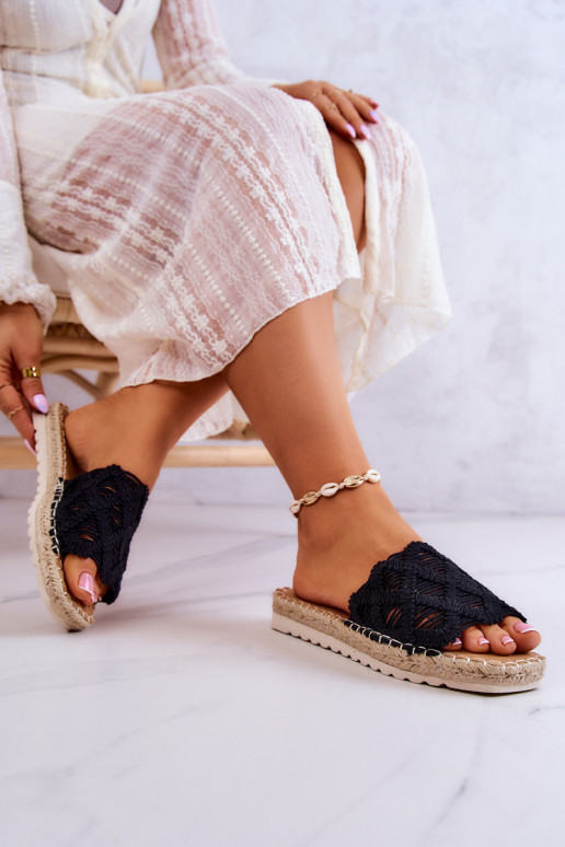 Pantuflas ligeras color negro Polly