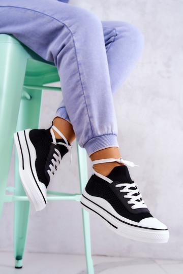 Zapatillas con suela tipo calcetín en color negro Soren 2