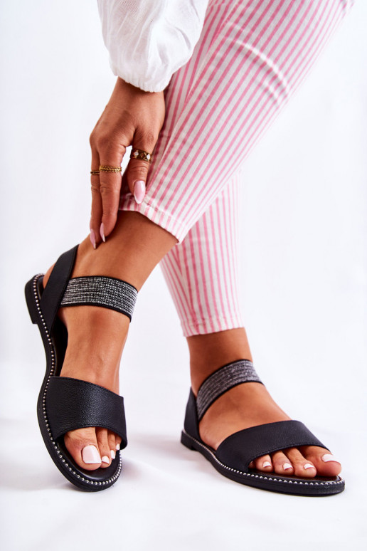 Sandalias de mujer modelo clásico con remaches en color negro Shelly