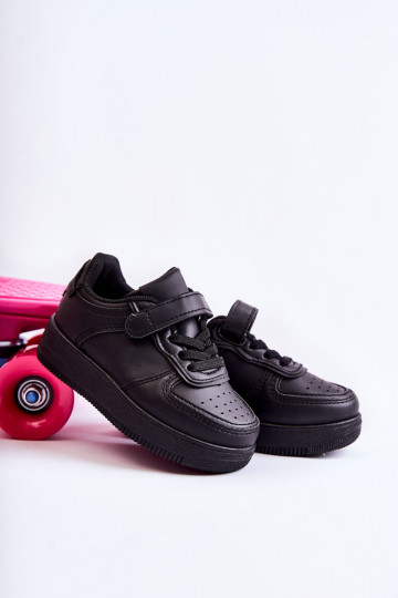 Zapatillas deportivas infantiles con cierres adhesivos en color negro Elike