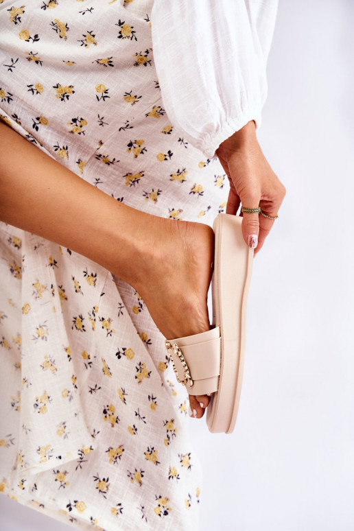 Zapatillas de moda de piel color beige Adaline