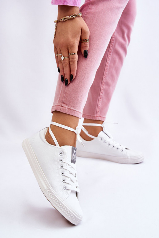 Zapatos casual de modelo clásico en color blanco Eleya.