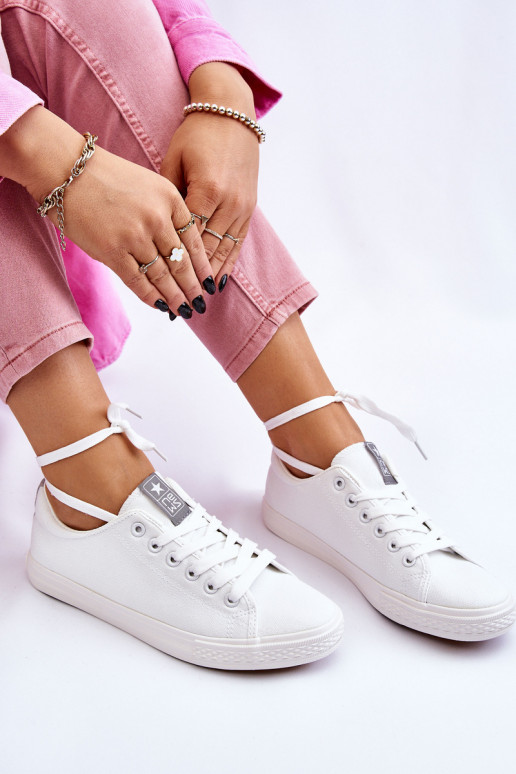 Zapatos casual de modelo clásico en color blanco Eleya.