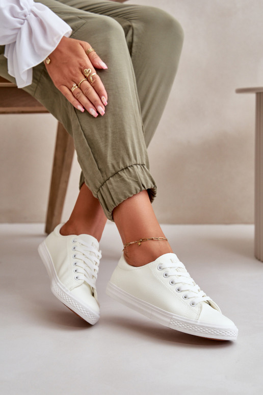 Zapato casual con tiras modelo Classic en color blanco Misima Zapato casual con tiras modelo Classic en color blanco Misima