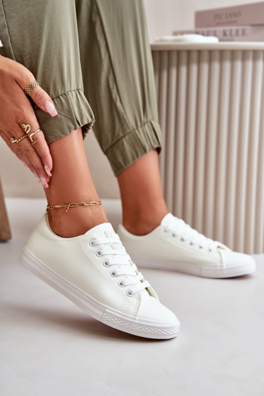 Zapato casual con tiras modelo Classic en color blanco Misima Zapato casual con tiras modelo Classic en color blanco Misima