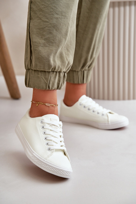 Zapato casual con tiras modelo Classic en color blanco Misima Zapato casual con tiras modelo Classic en color blanco Misima