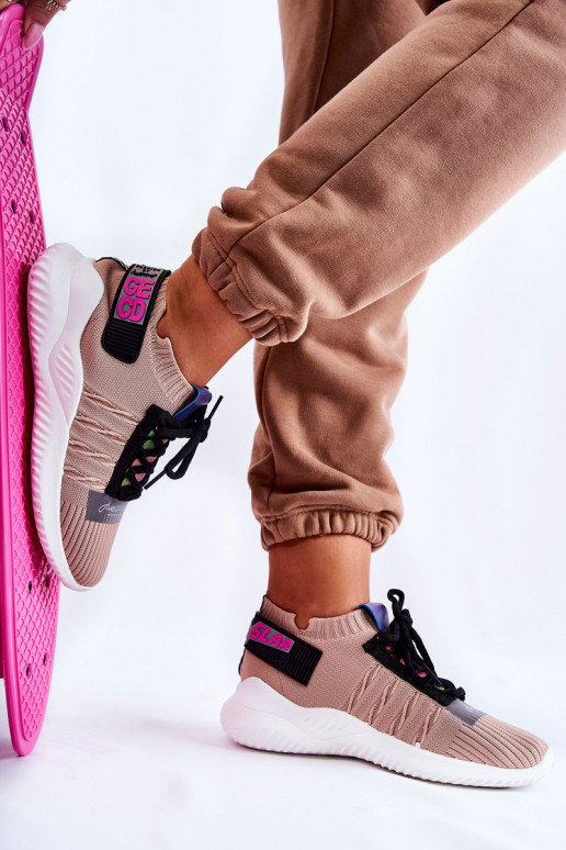 Zapatos Klayra beige Klayra del modelo resistente Modelo zapatillas