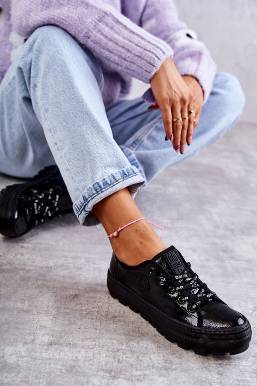 Zapatos casual con efecto lacado Big Star KK274044 color negro Zapatos casual con efecto lacado Big Star KK274044 color negro