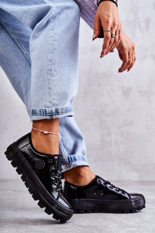 Zapatos casual con efecto lacado Big Star KK274044 color negro Zapatos casual con efecto lacado Big Star KK274044 color negro