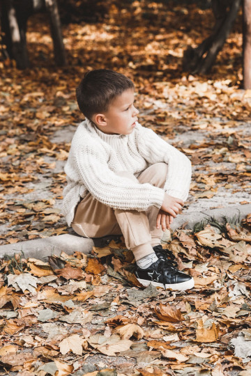 Zapatilla deportiva infantil con cordones Big Star KK374223 color negro 2