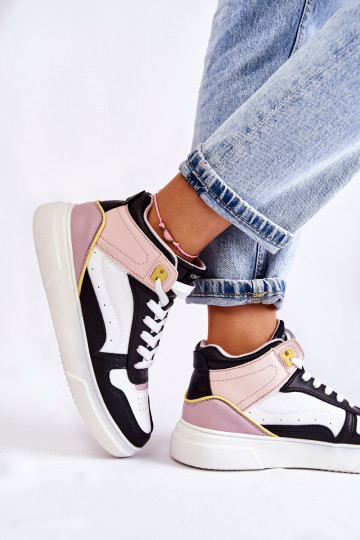 calzado deportivo de varios colores en Silje 2