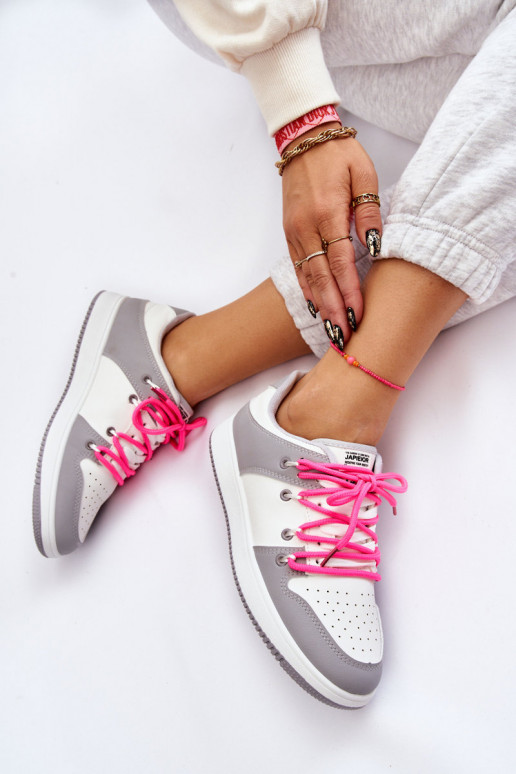 Deportivas modelo clásico con cordones Color blanco-gris Jella Deportivas modelo clásico con cordones Color blanco-gris Jella