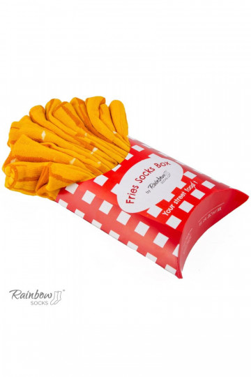 2 pares de calcetines de colores en una caja