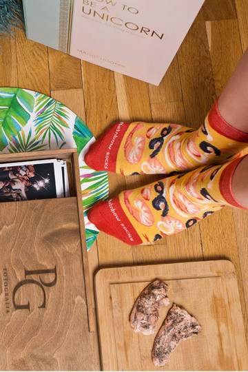 Calcetines de colores en caja 1 par Pizza 2
