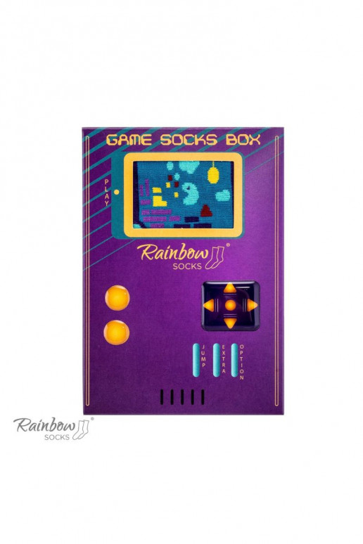 2 pares de calcetines de colores en una caja 2 pares de calcetines de colores en una caja