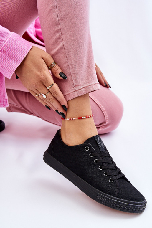 Zapato casual con tiras modelo Classic en color negro Eleya
