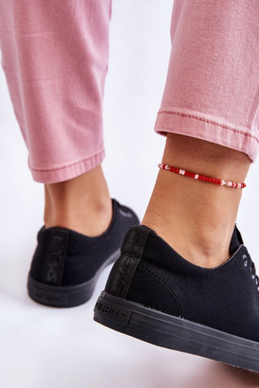 Zapato casual con tiras modelo Classic en color negro Eleya